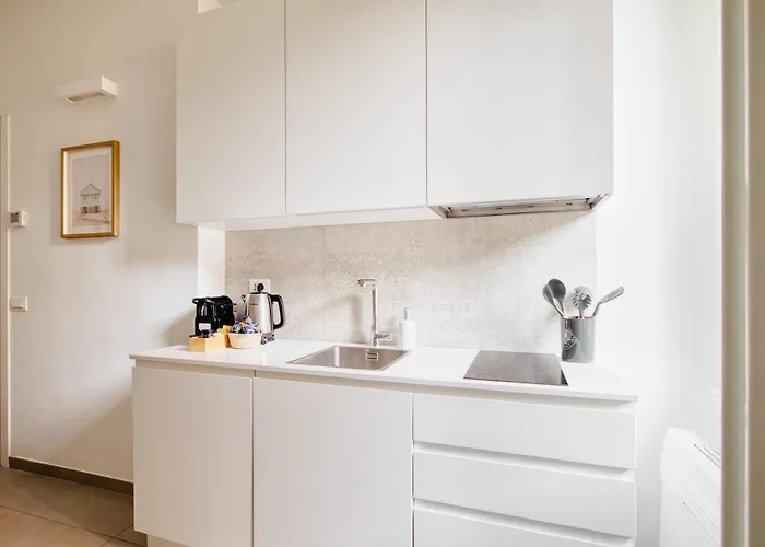 Apartment Stylish Near Porta Garibaldi & Metro By Mastery Milan