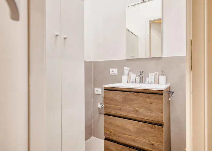 Stylish Near Porta Garibaldi & Metro By Mastery * Milan