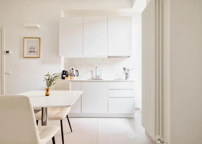 Stylish Near Porta Garibaldi & Metro By Mastery Lejlighed *